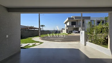 Casa Térrea Condomínio Ecoville | 135 M² Construídos Em Terreno De 260 M²