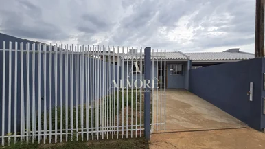 Casa Com Amplo Terreno E Edícula No Terraliz