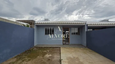 Casa Com Amplo Terreno E Edícula No Terraliz