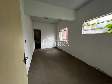 <strong>Casa 4 quartos para locação em Uvaranas</strong>