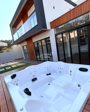 <strong>Casa moderna no floresta Joinville/SC 163 m²</strong>