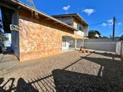 <strong>Casa com Piscina, Churrasqueira e 3 Quartos</strong>