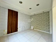 <strong>Sala comercial em esquina para locação</strong>