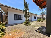 <strong>Casa com piscina à venda em Joinville Vila Nova</strong>