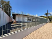 <strong>Casa com 4 Quartos e Quintal Amplo</strong>