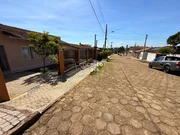 <strong>Terreno com duas casas à venda no bairro Iririú</strong>