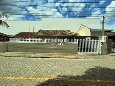 <strong>Casa 2 quartos no Vila Nova Joinville ao lado do Komprão</strong>