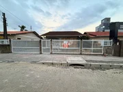 <strong>Casa com 3 Quartos (1 Suíte) + Edícula em Terreno Amplo</strong>