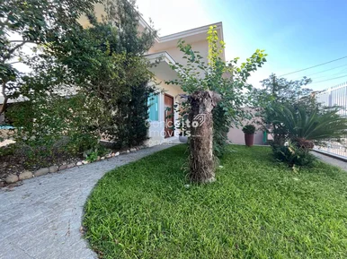 <strong>Casa Averbada no Vila Nova</strong>