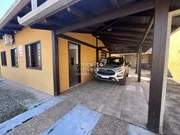 <strong>Casa de Praia com 4 Quartos Edícula e Churrasqueira</strong>