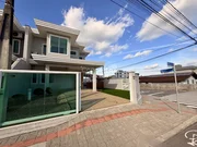 <strong>Casa Geminada Averbada com Área de Festas no Vila Nova</strong>
