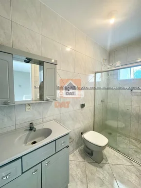 Sobrado Para Locação No Bairro Estrela