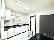 <strong>Casa para locação no bairro Órfãs</strong>