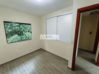 Sobrado No Bairro Jardim Carvalho