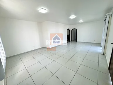 Casa Comercial Para Alugar Em Oficinas