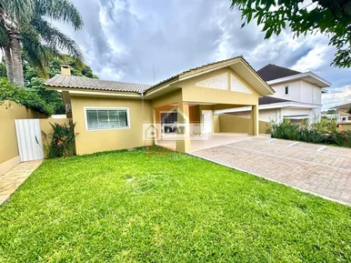 Casa Para Locação No Bairro De Oficinas