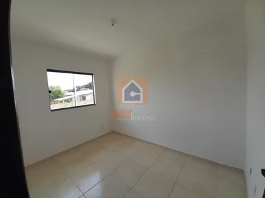 Casa à Venda Em Uvaranas- Jardim Centeário