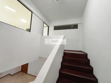 Sala Comercial Para Locação No Centro