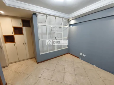 Sala Comercial Para Locação No Centro
