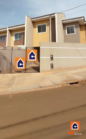 Sobrado à Venda Em Cará-cará