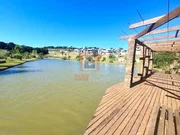 <strong>Terreno à venda no condomínio Residencial Vale dos Vinhedos </strong>