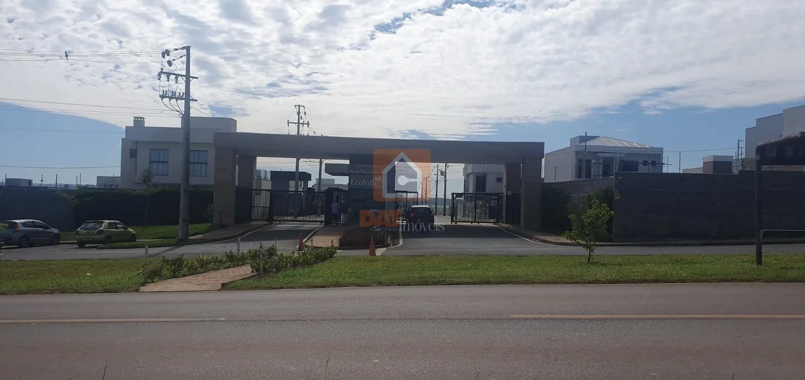 Casa à Venda Bairro Contorno