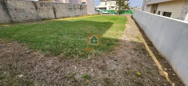 Terreno à Venda No Condomínio Fontana Di Trevi- Jardim Carva