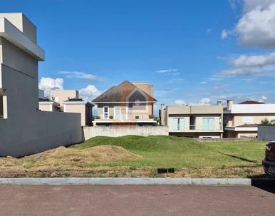 <strong>Terreno à venda no Residencial Fontana Di Trevi</strong>