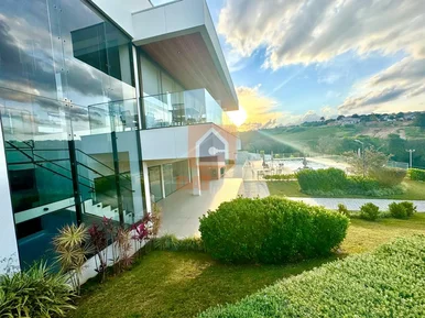 Casa à Venda No Condomínio Residencial Blumengarten