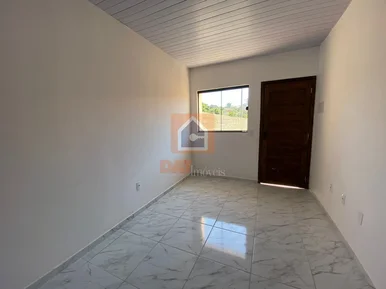 Casa à Venda No Bairro Oficinas- Vila Estrela