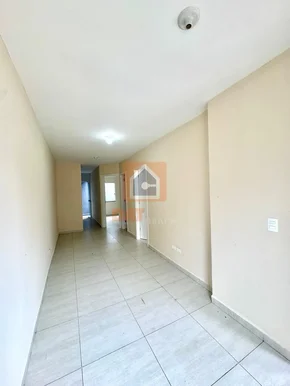 Casa Para Locação No Bairro Cará- Cará 