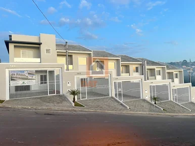 Sobrado à Venda No Bairro Jardim Europa