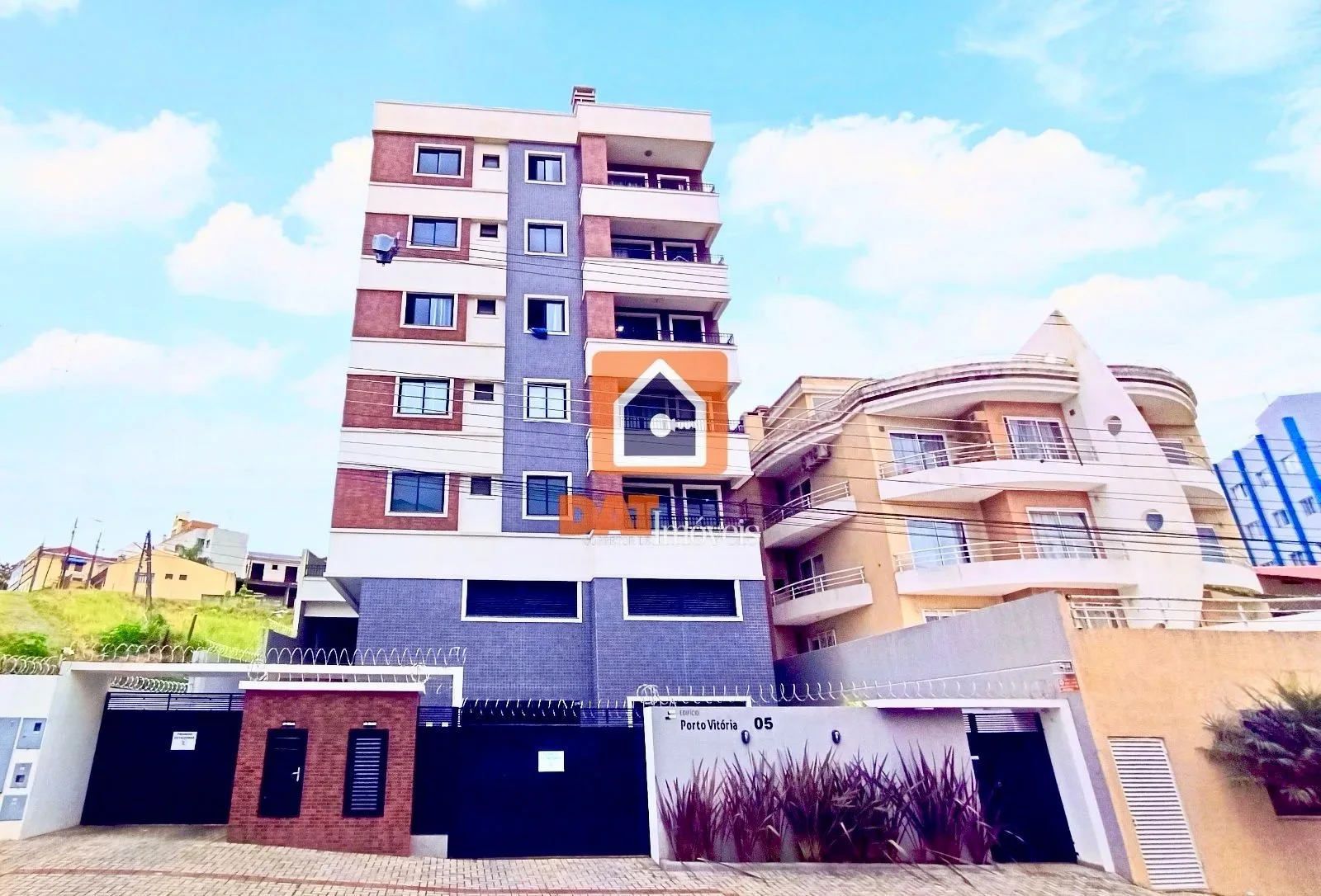Apartamento Mobiliado à Venda No Edifício Porto Vitória! 