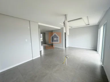 Sobrado à Venda No Condomínio Villa Toscana