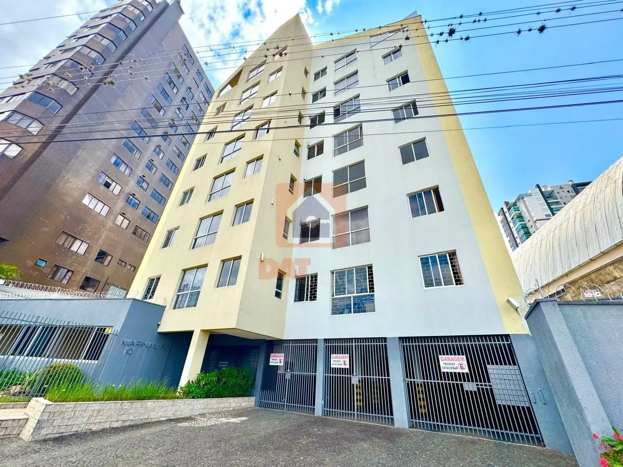 Apartamento à Venda Na Região Central 