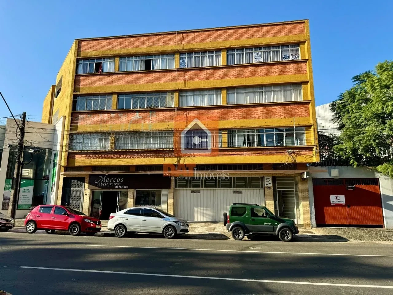 Apartamento Para Locação Em Região Central 