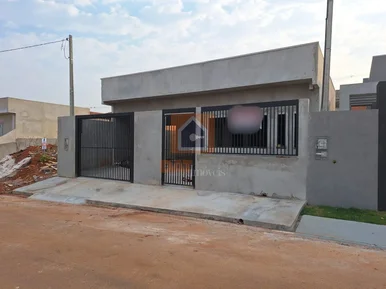 Casa à Venda No Bairro Cará-cará