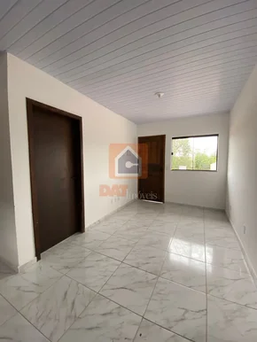 Casa à Venda No Bairro Uvaranas- Cará- Cará