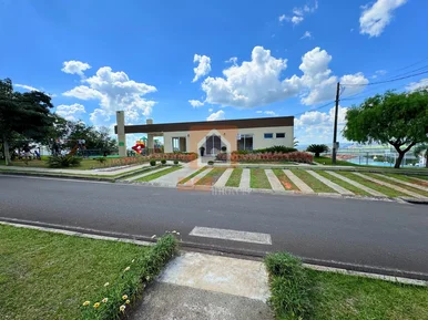 Casa à Venda No Condomínio Moradas