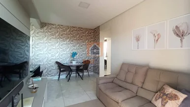 Apartamento Semimobiliado à Venda Região Central