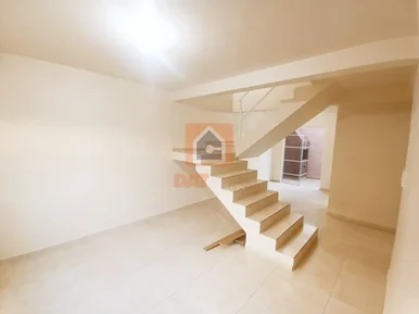 Sobrado à Venda No Bairro Vila Estrela 