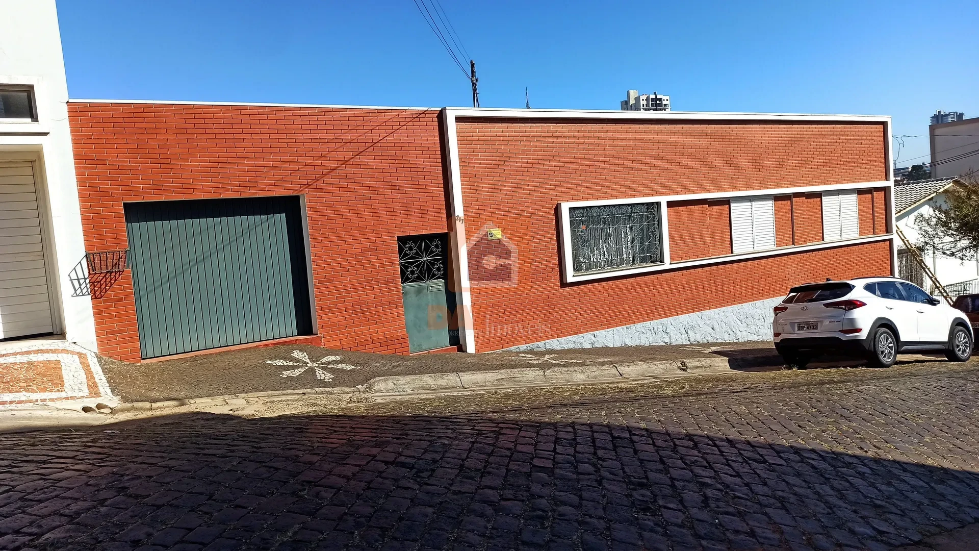 Casa à Venda Região Central 