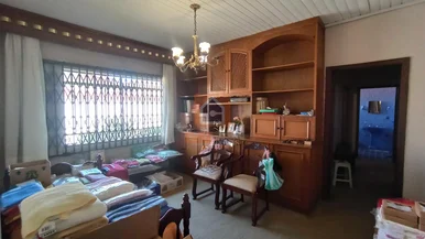 Casa à Venda Região Central 