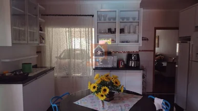 Sobrado Para Locação Em Uvaranas/marina