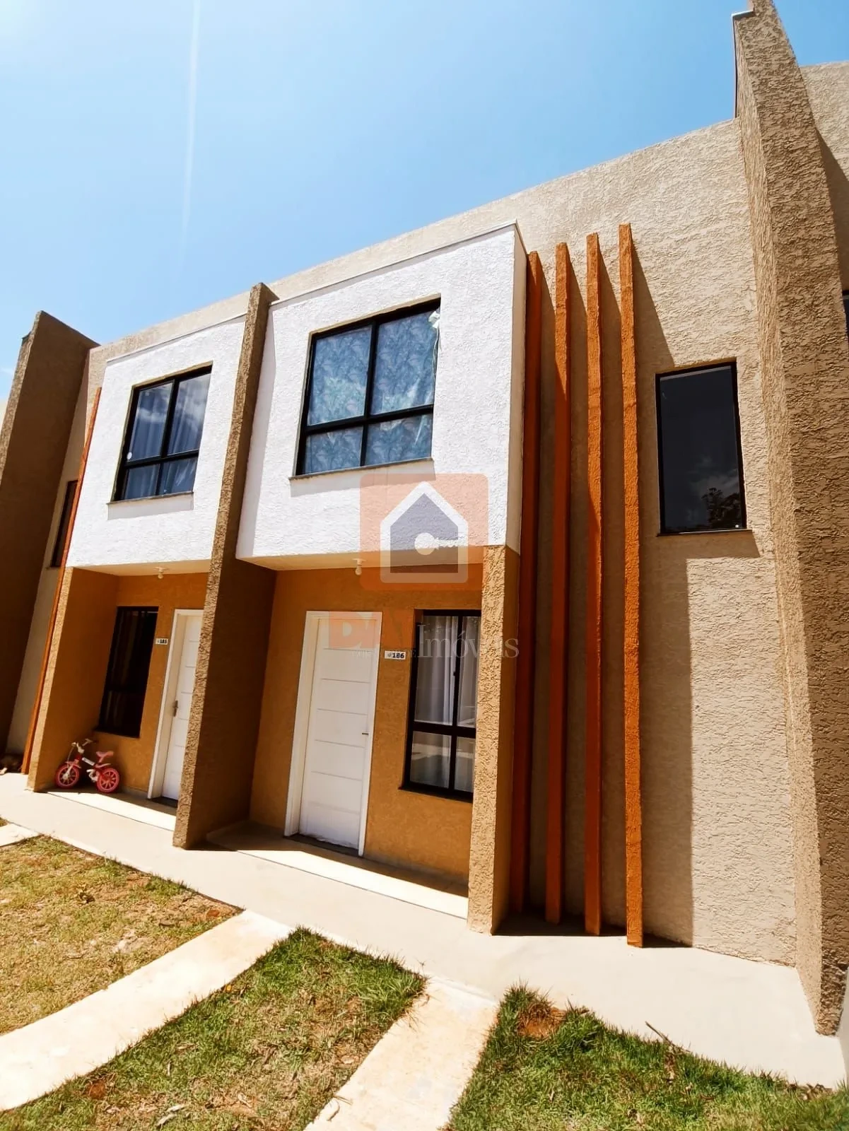 Sobrado Para Locação No Residencial Porto Carvalho