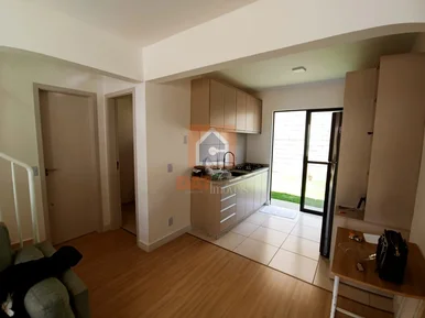 Sobrado Para Locação No Residencial Porto Carvalho