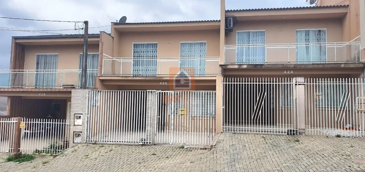 Sobrado à Venda Bairro Marina