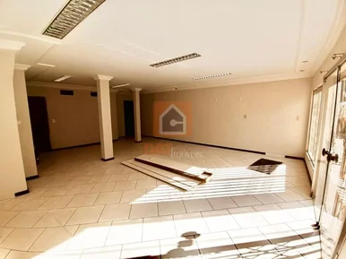 Sala Comercial Em Região Central