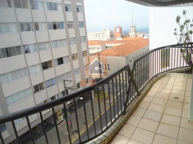 Apartamento à Venda Região Central 