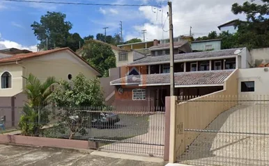 Casa Para Locação Em Uvaranas